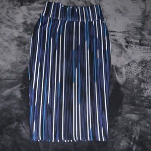 Stretchy Pencil Skirt